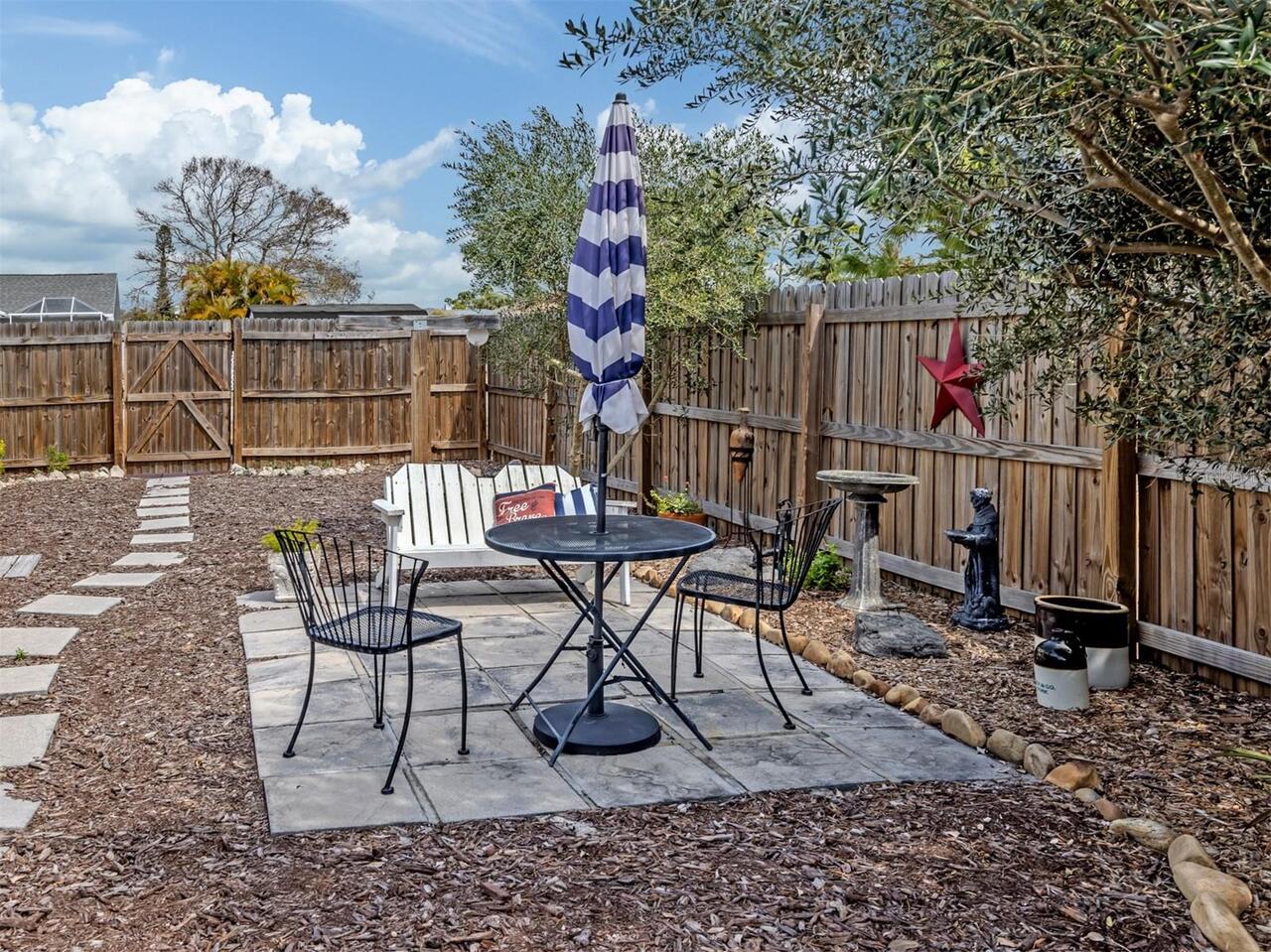 Listing Photo 28