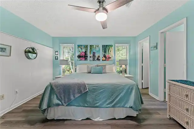 Listing Photo 22