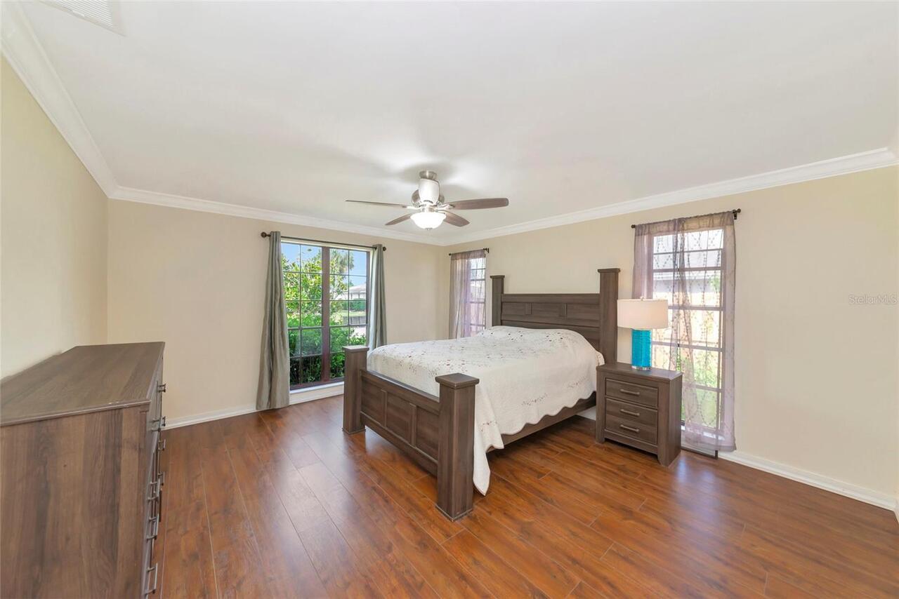 Listing Photo 22