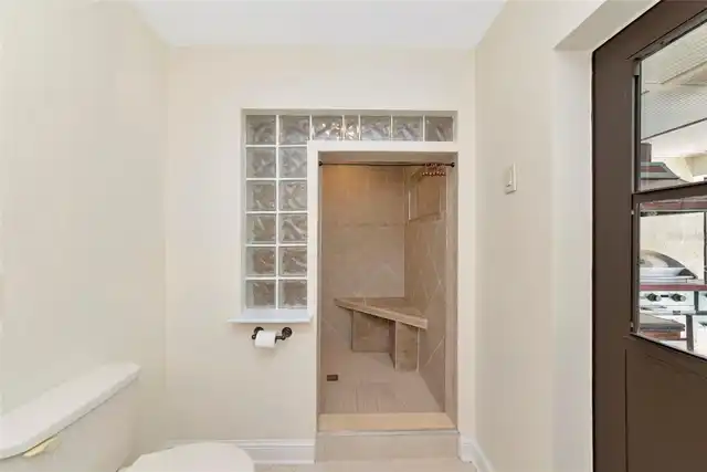 Listing Photo 26