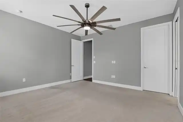 Listing Photo 31