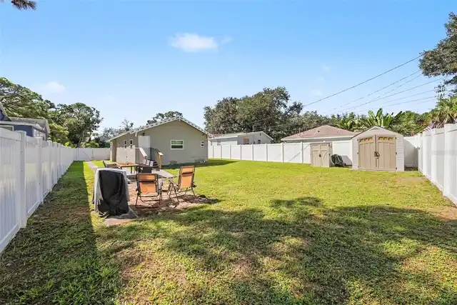 Listing Photo 22