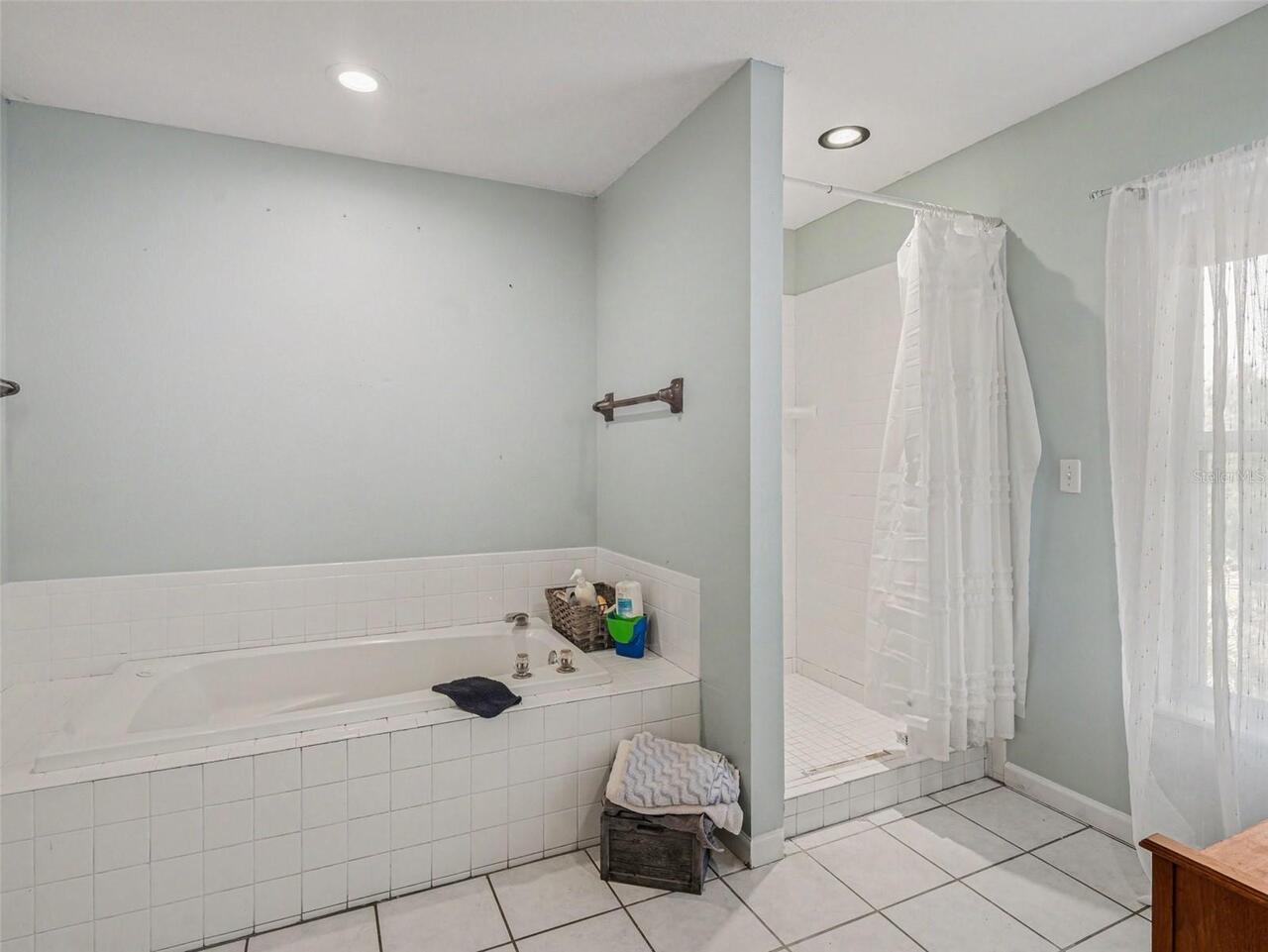 Listing Photo 22
