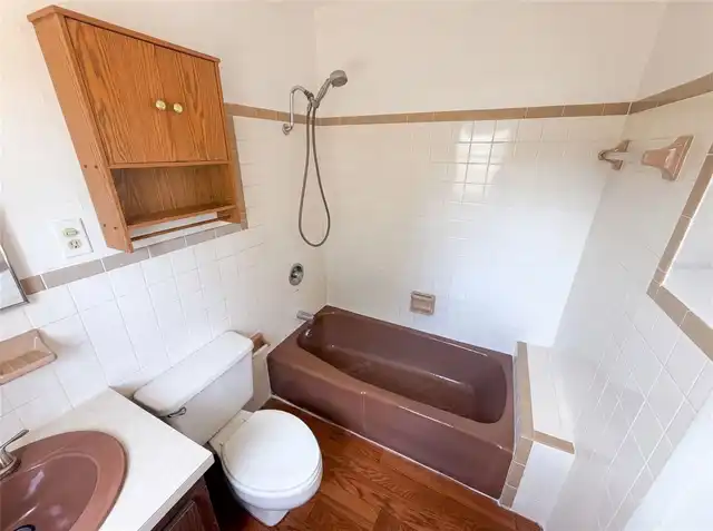 Listing Photo 20