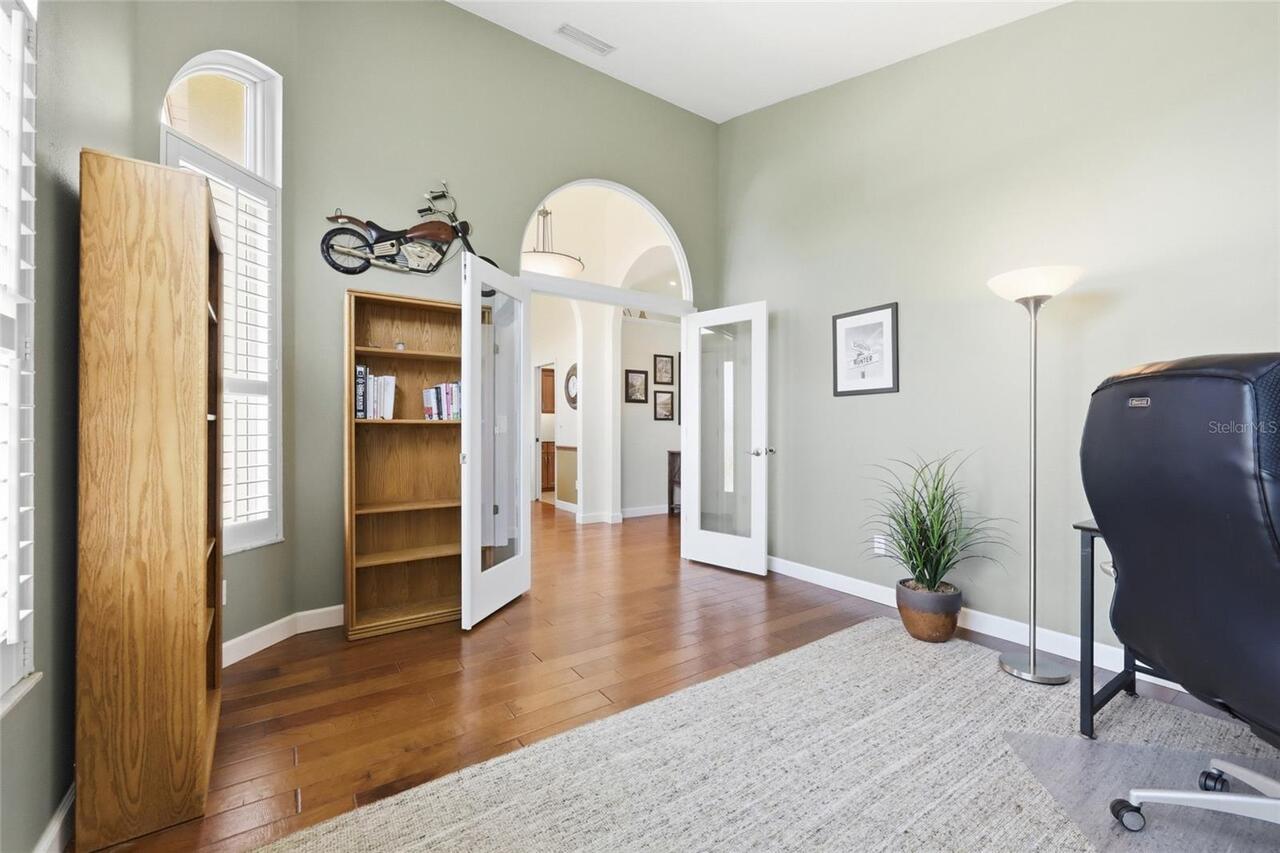 Listing Photo 17