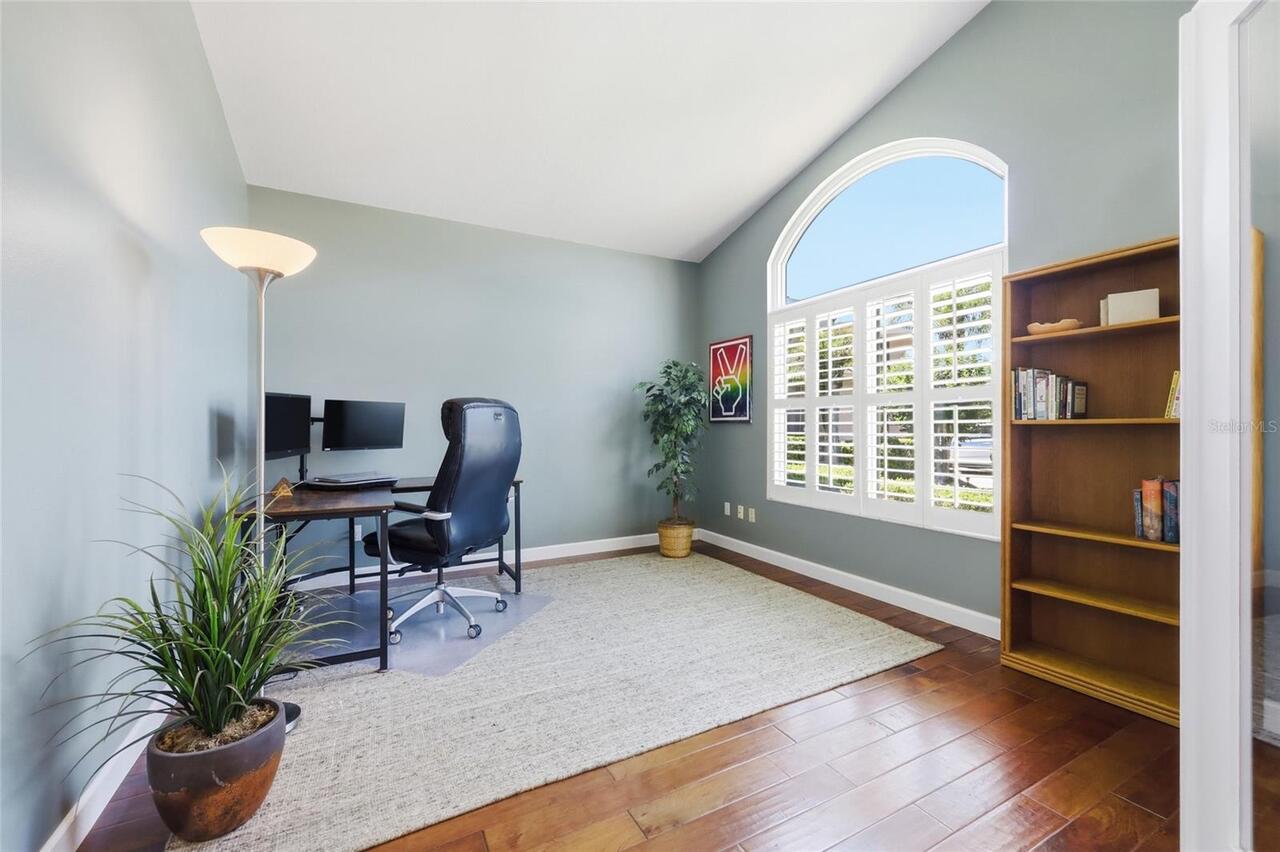 Listing Photo 18