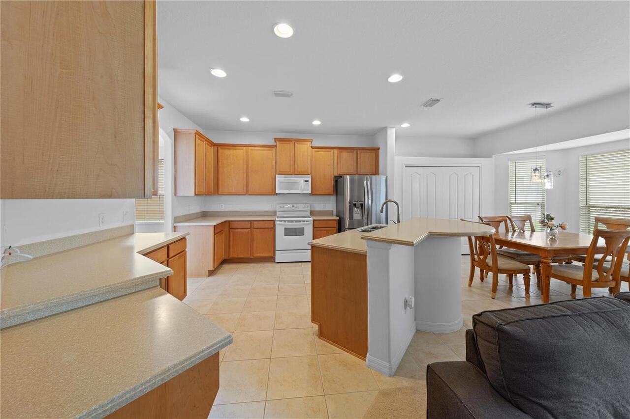 Listing Photo 17