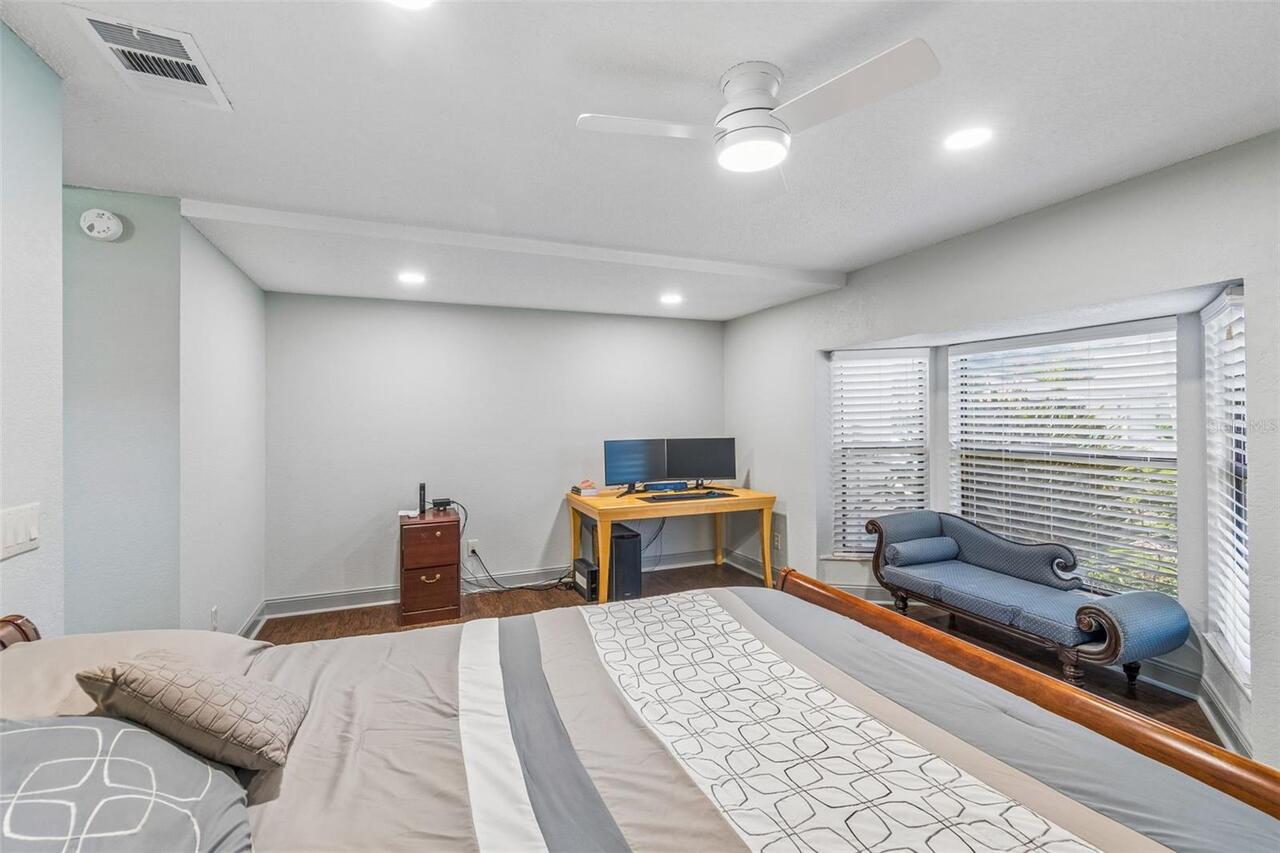 Listing Photo 32