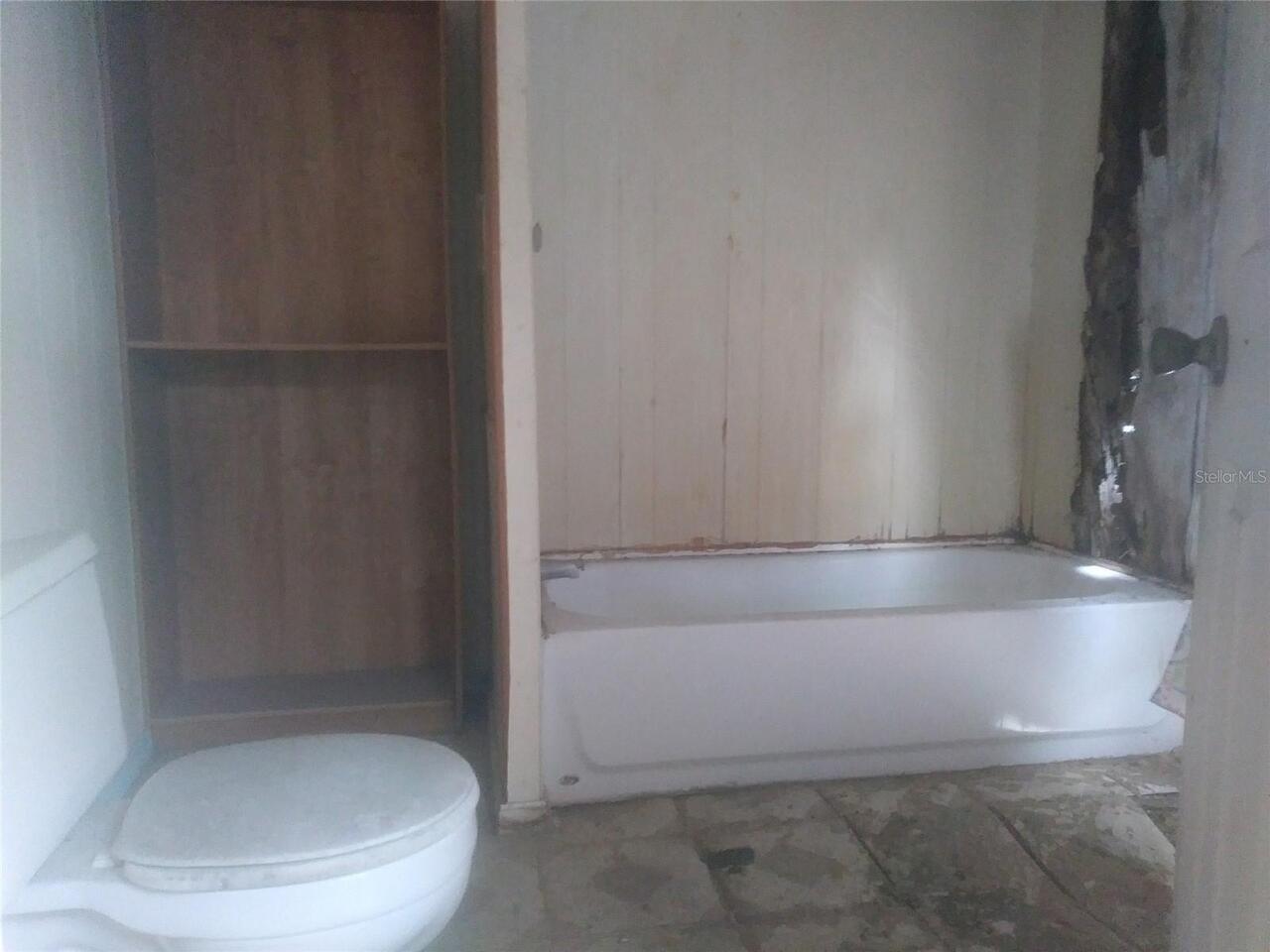 Listing Photo 7