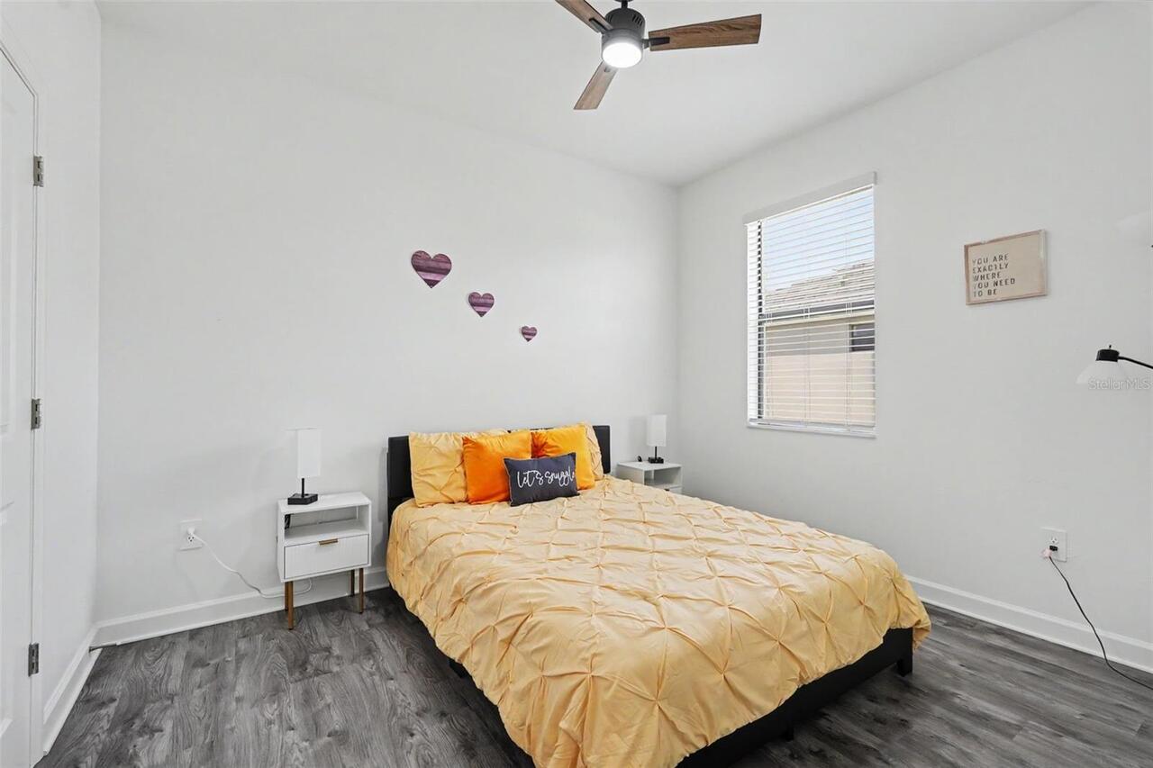 Listing Photo 14