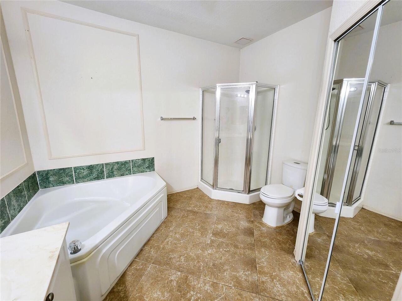 Listing Photo 22