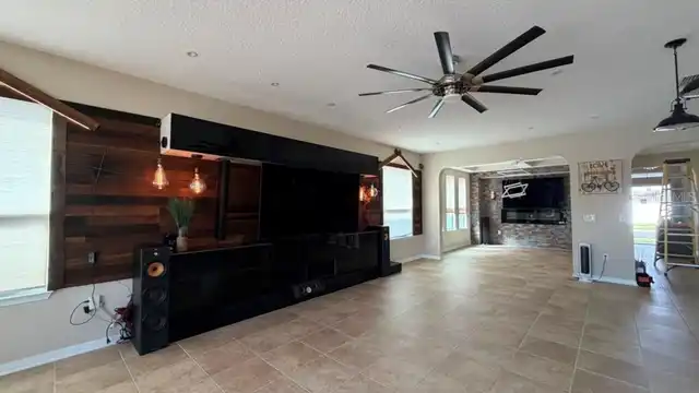 Listing Photo 15