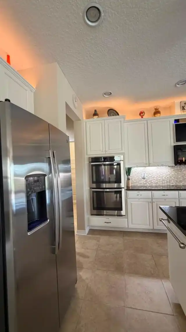Listing Photo 18