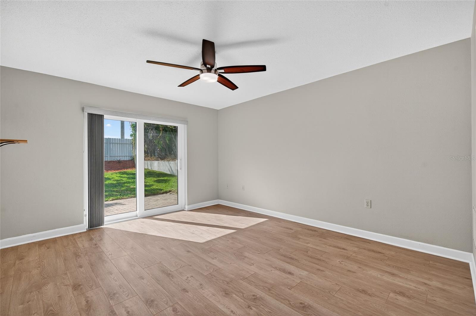Listing Photo 18