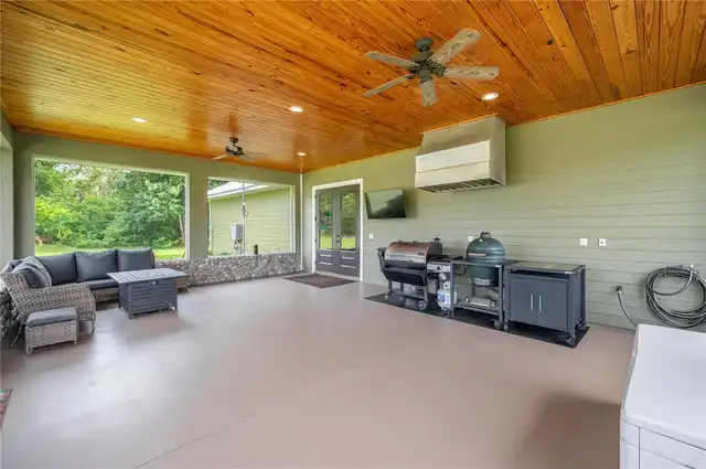 Listing Photo 38