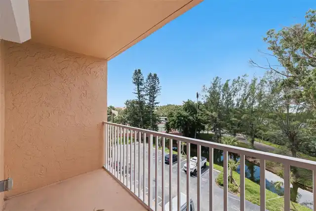 Listing Photo 42