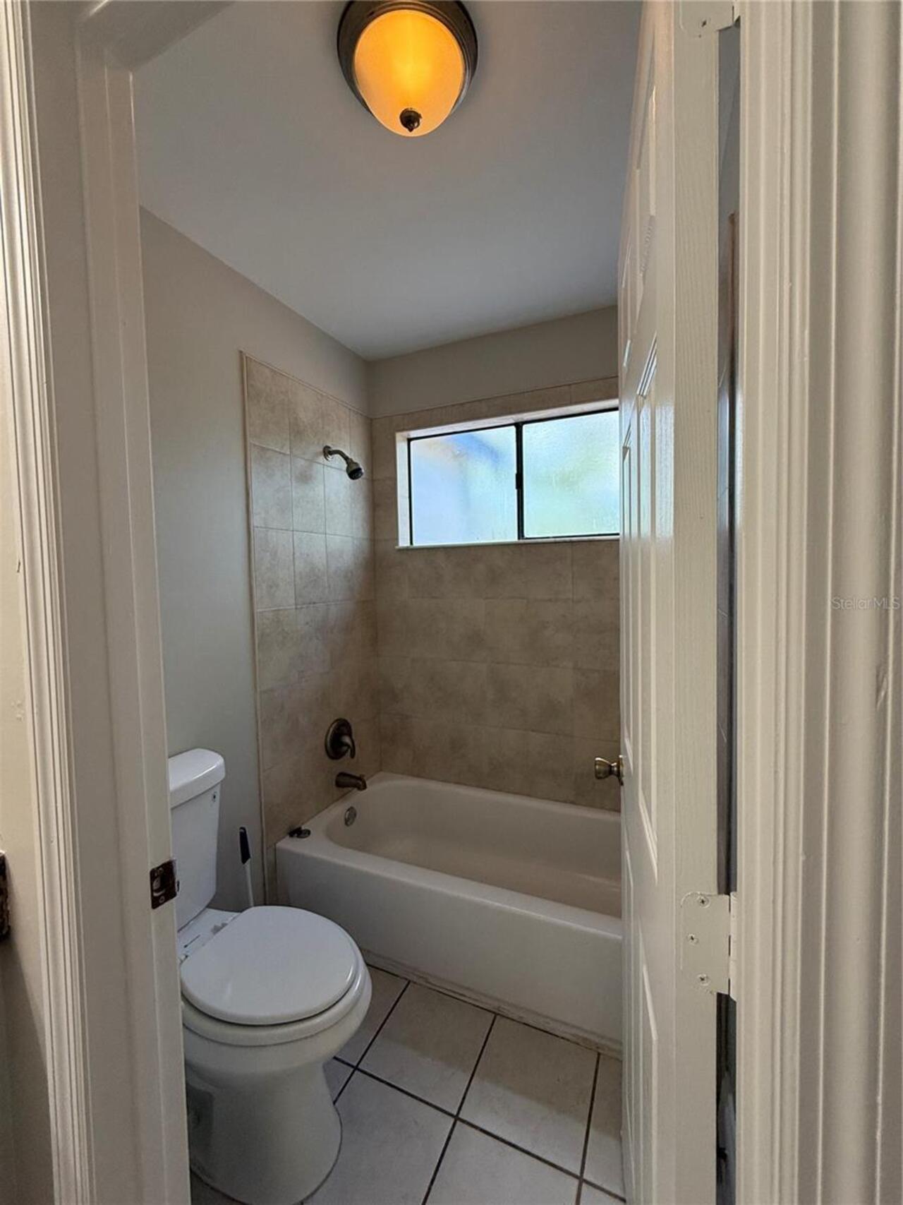 Listing Photo 14