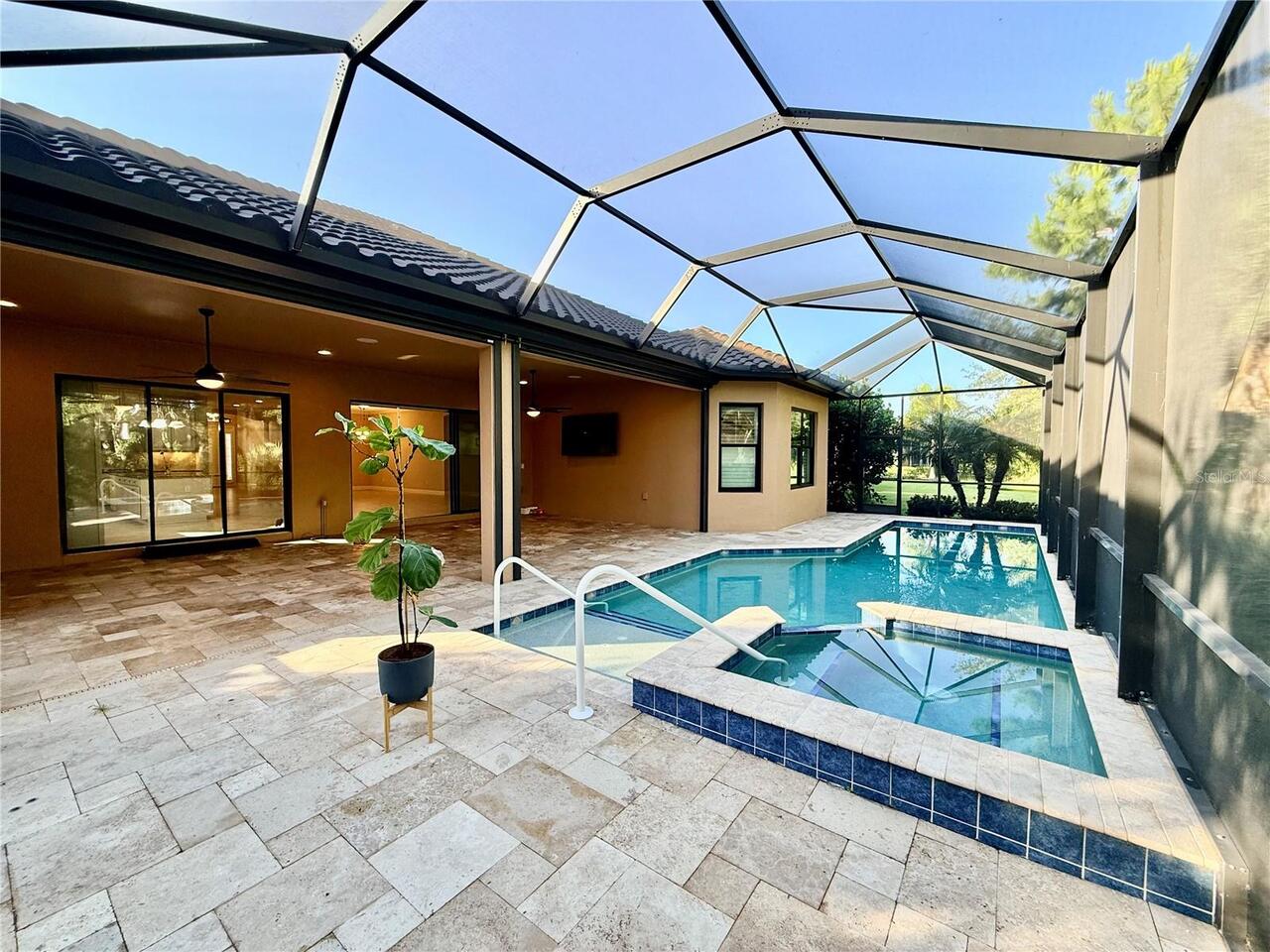Listing Photo 7