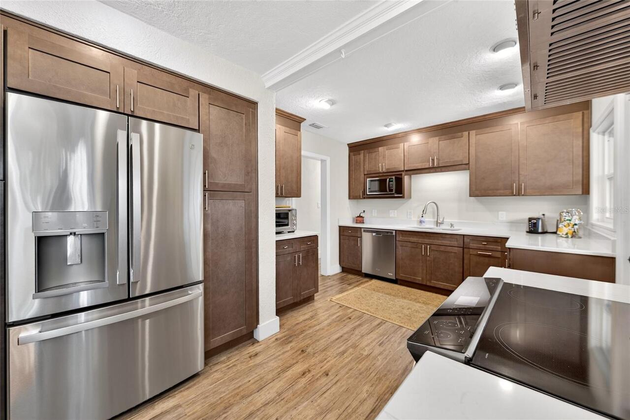 Listing Photo 15