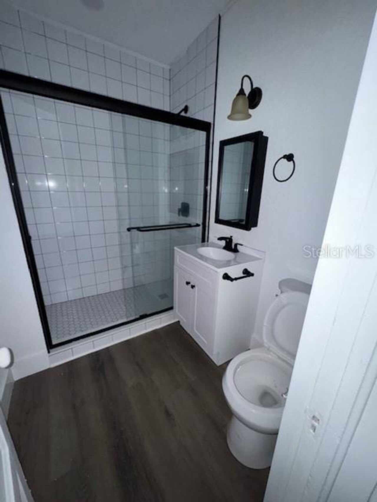 Listing Photo 9