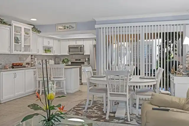 Listing Photo 22