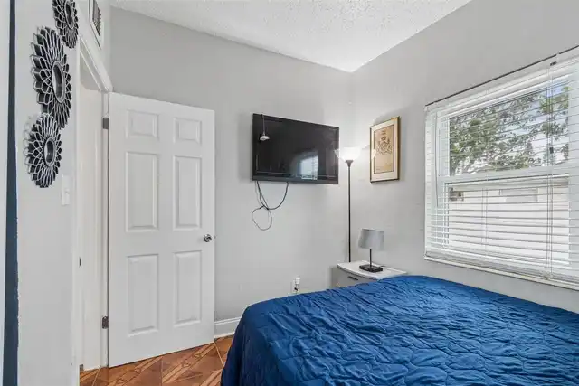 Listing Photo 22