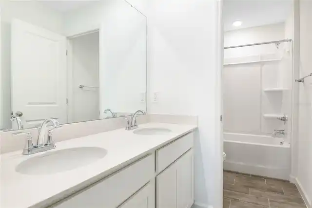 Listing Photo 15