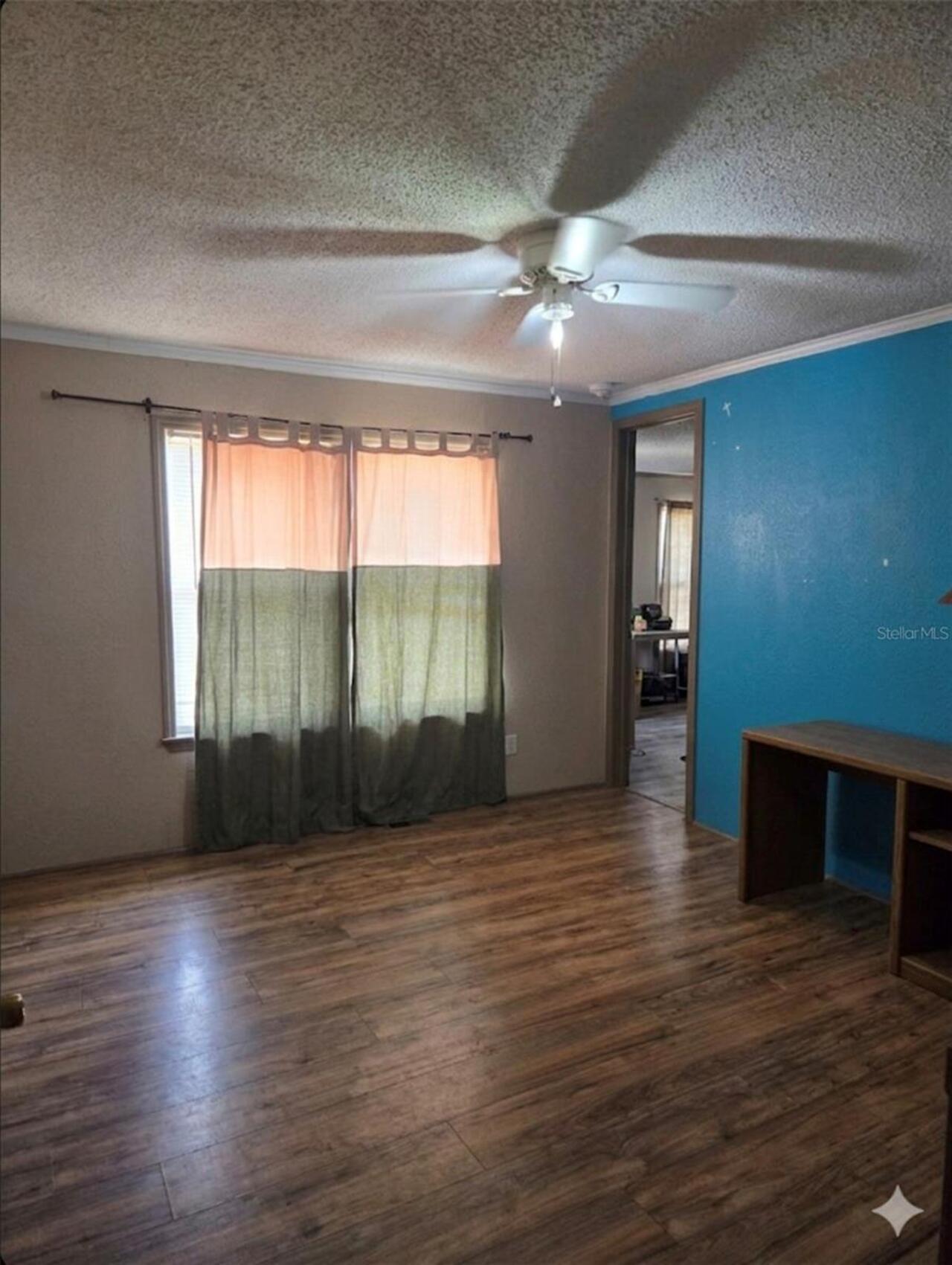 Listing Photo 10