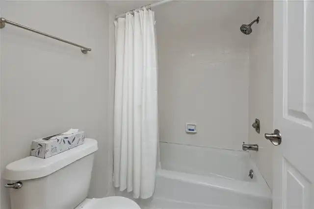 Listing Photo 20