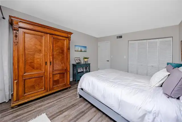 Listing Photo 22