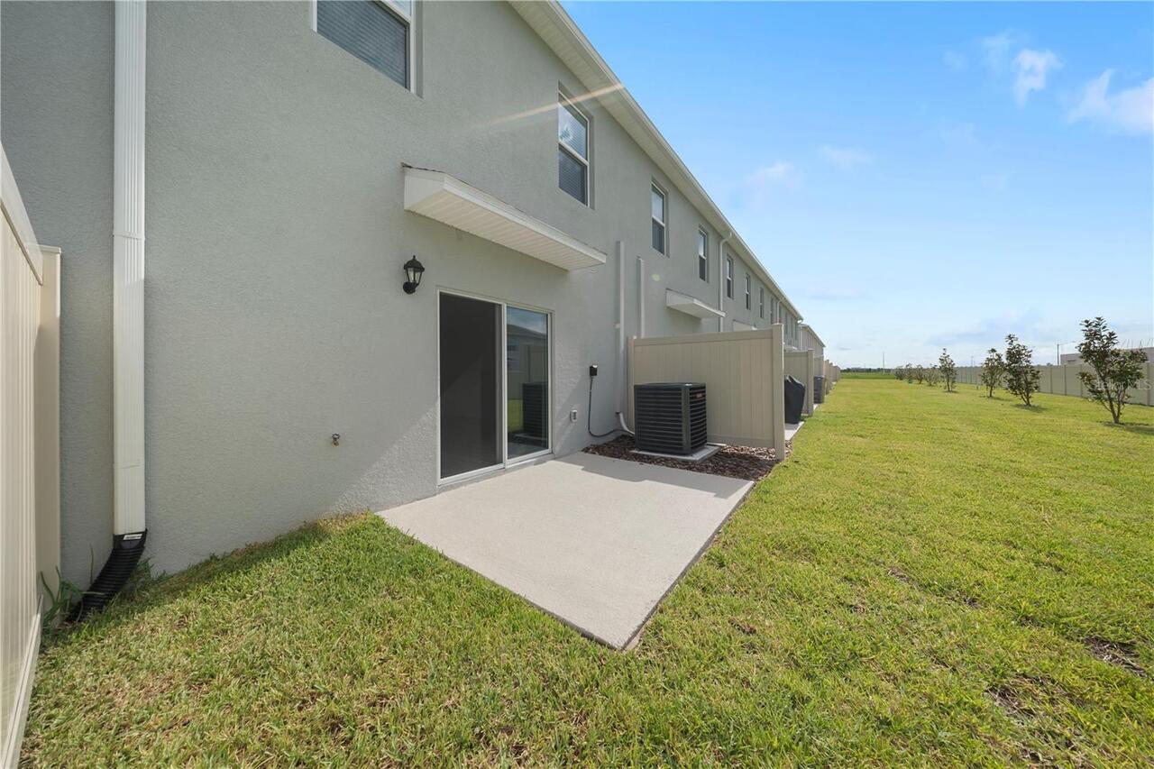 Listing Photo 14