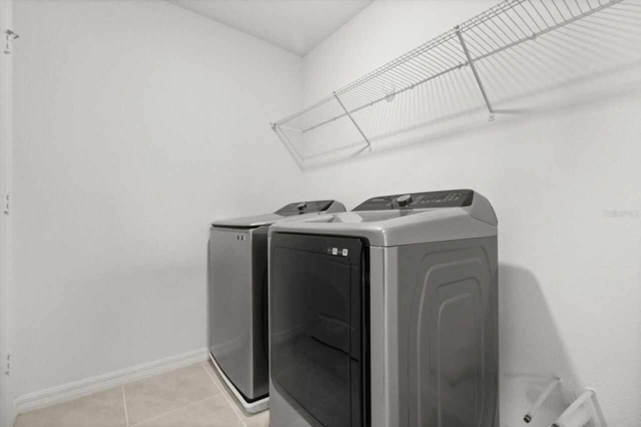 Listing Photo 10