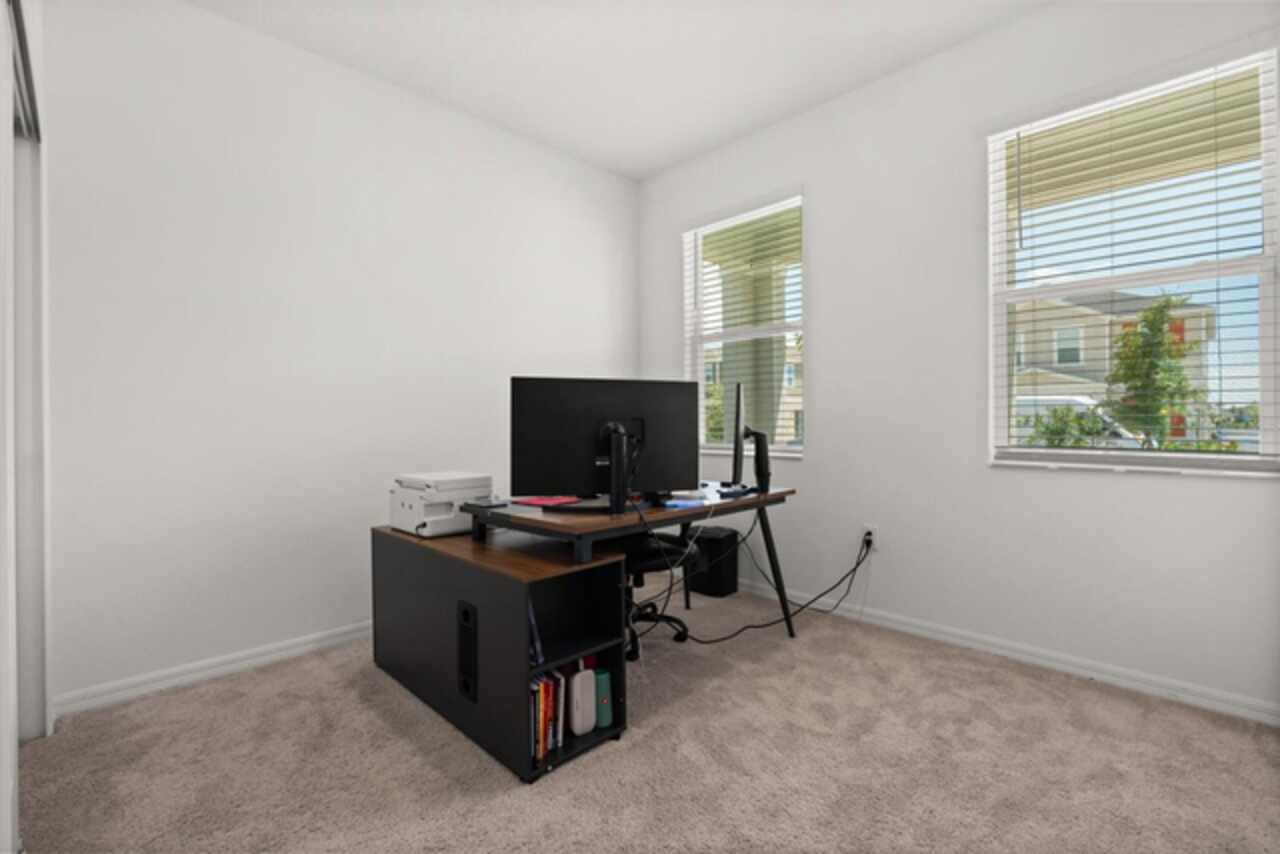 Listing Photo 23