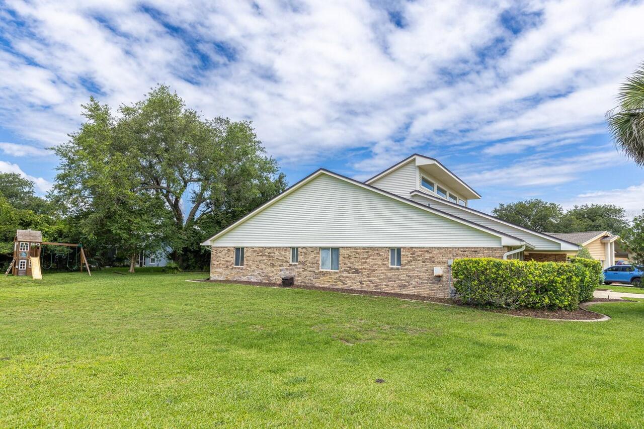 Listing Photo 31