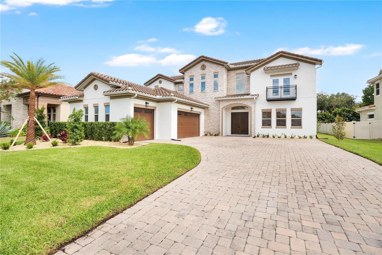 Listing Photo 1