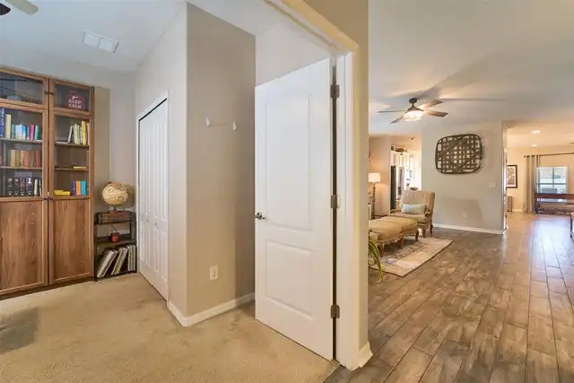 Listing Photo 8