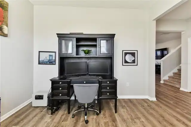 Listing Photo 8