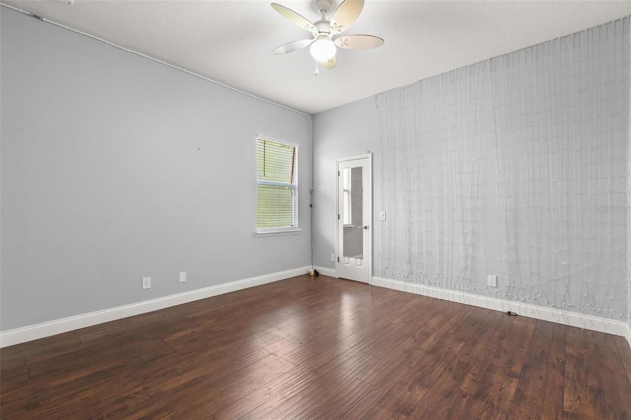 Listing Photo 14