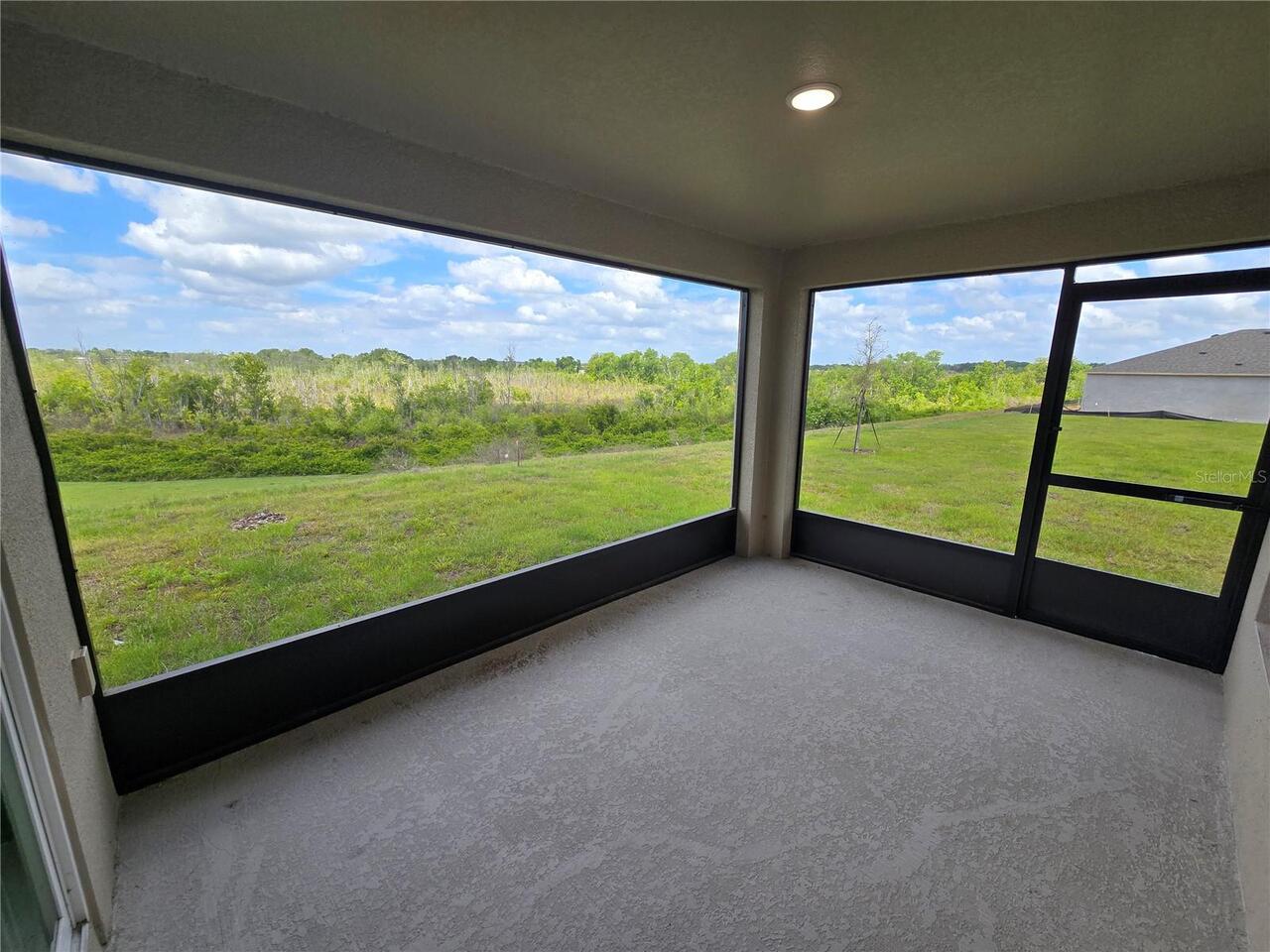Listing Photo 22