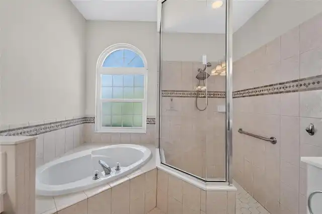 Listing Photo 25