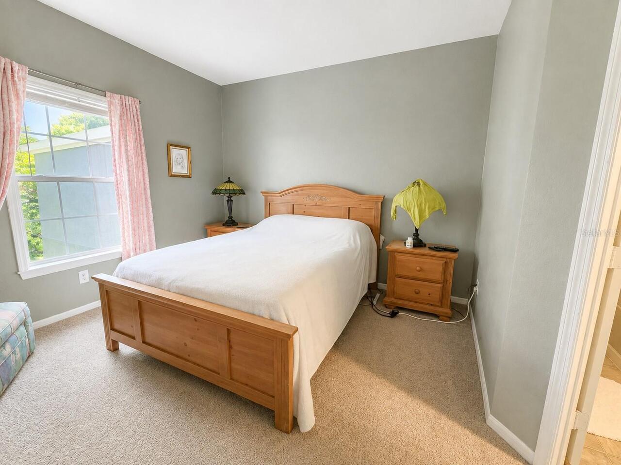 Listing Photo 9