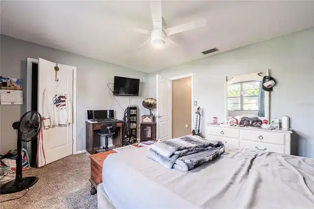 Listing Photo 24