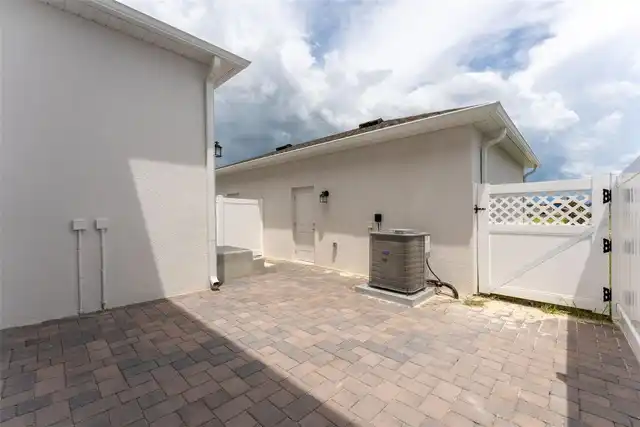 Listing Photo 21