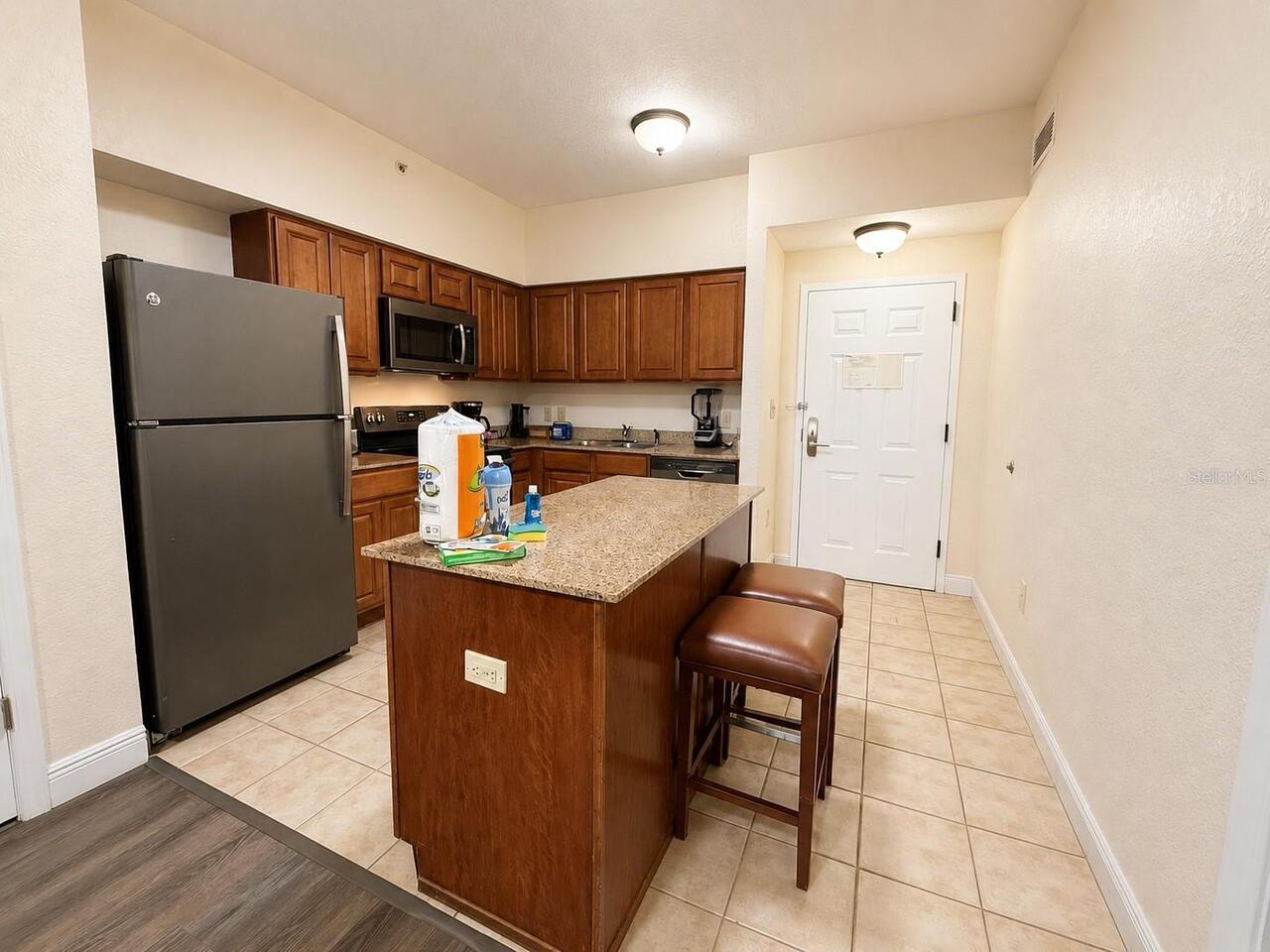 Listing Photo 6