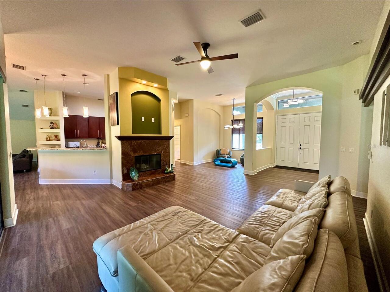 Listing Photo 7