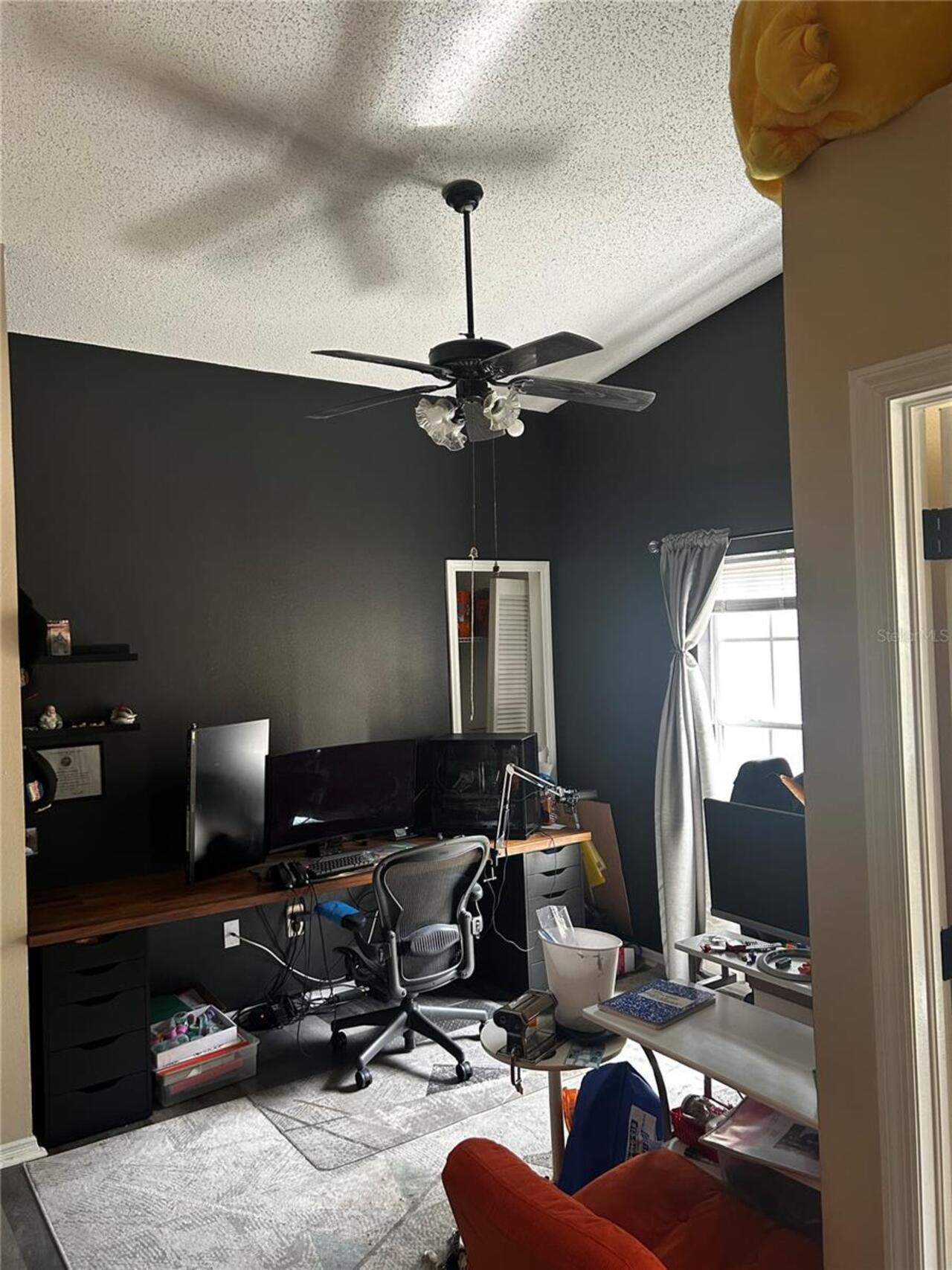 Listing Photo 17