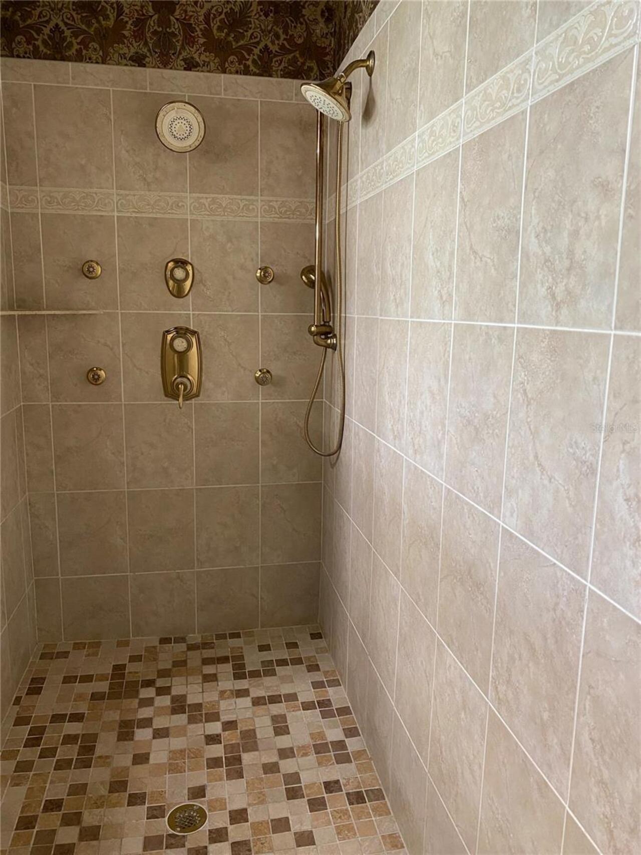 Listing Photo 47