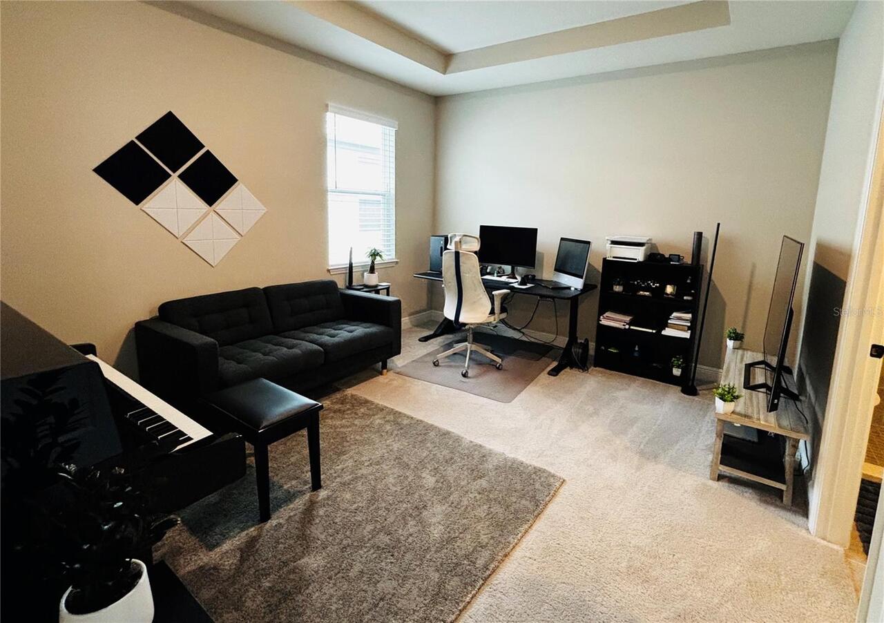 Listing Photo 9