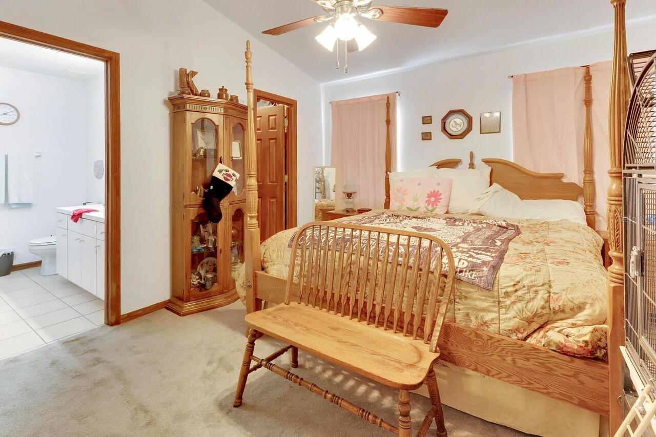 Listing Photo 28