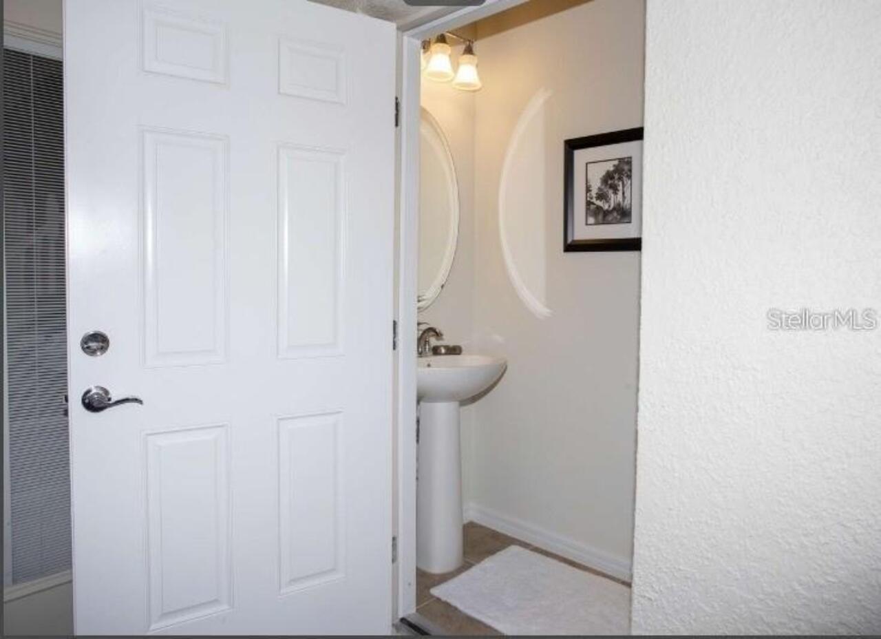 Listing Photo 9